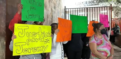 Jeremy lucha por su vida tras brutal agresión con arma blanca en secundaria de Tláhuac