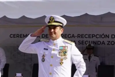 Juez niega reinstalación de vicelamirante ligado a huachicol en la Marina