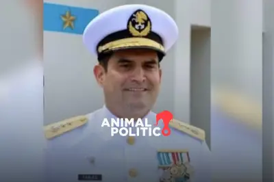 Juez rechaza suspender la baja del vicealmirante Farias Laguna, detenido por huachicol