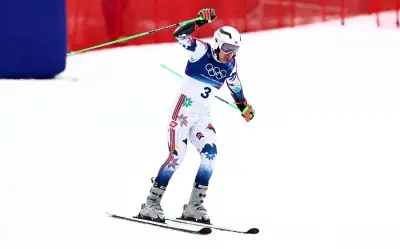 Lucas Pinheiro hace historia: Brasil celebra su primer oro olímpico invernal en esquí alpino