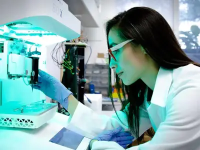 Mujeres en ciencia: una lucha por equidad y reconocimiento en pleno siglo XXI