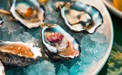 Ostiones: Beneficios nutricionales y riesgos de consumirlos crudos