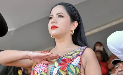 Senadora del PVEM enfrenta críticas por uso de salón de belleza y denuncias contra periodistas