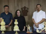 Artesano y familia Orozco preservan cerería tradicional de Jesús María, Jalisco