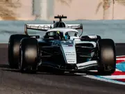 Cadillac desvela el MAC-26: el monoplaza para el debut de Checo Pérez y Bottas en F1 2026
