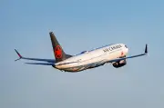 Canadá y EU emiten alertas de viaje tras muerte de 'El Mencho'; Air Canada suspende vuelos a Puerto Vallarta