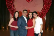 Celebridades y empresarios conviven en exclusiva cena de San Valentín