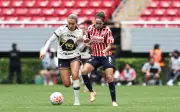 Chivas Femenil: Dominio Histórico Ante Pumas en la Liga MX Femenil