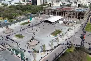 Concluye vacunación masiva en Monterrey tras saturar la Macroplaza
