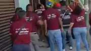 Despiden a funcionarios de Azcapotzalco por agredir a vecinos en operativo