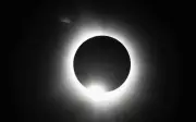 Eclipse Solar 2026: Duración y Visibilidad del 'Anillo de Fuego' en Tres Continentes