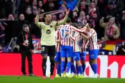 El Atlético de Madrid golea al Barcelona y avanza a la final de la Copa del Rey