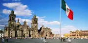 El Zócalo de la CDMX: Un Paseo por la Historia y la Cultura Viva de México