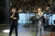 Emmanuel y Mijares unen voces en concierto por la paz en Monterrey