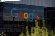 Google Desafía a OpenAI con su Nuevo Modelo Nano Banana en la Carrera de IA