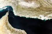 Irán Cierra el Estrecho de Ormuz: Crisis en una Ruta Marítima Vital