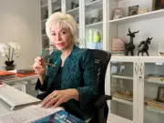 Isabel Allende revela su proceso creativo en nuevo libro 'La palabra mágica'