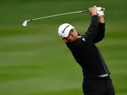 Morikawa brilla con récord en Pebble Beach mientras Bhatia mantiene liderato