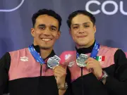 México celebra plata en Copa del Mundo de Clavados con Olvera y Celaya