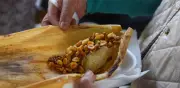 Niña intoxicada con fentanilo en tamales es dada de alta en Puebla; investigación continúa