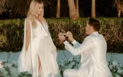 Paris Hilton renueva votos matrimoniales en romántica propuesta de San Valentín