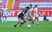 Partido Femenil Necaxa vs Querétaro se detiene por presuntas detonaciones de arma de fuego