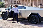 Samuel García anuncia nueva rifa de Cybertruck de Tesla para Nuevo León