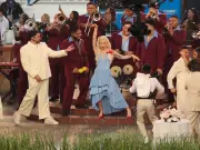 Sheinbaum elogia mensaje de unión de Bad Bunny en el Super Bowl frente a críticas de Trump