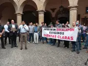 Sindicato denuncia que 60 plazas del Congreso se reparten como botín político