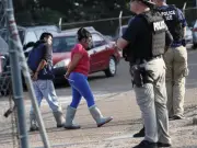 Trump detiene a 379 mil migrantes en un año; ICE reporta 1,400 sospechosos de terrorismo