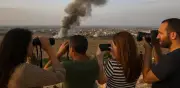 Turismo de Guerra: Pagan por Ver Bombardeos en Gaza desde Miradores