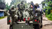 Video muestra presunta tortura de militares a joven en negocio de tragamonedas en Peribán, Michoacán