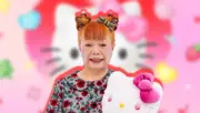 Yuko Yamaguchi se despide de Hello Kitty tras 46 años como diseñadora del ícono