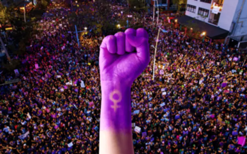 8M: Por qué NO debes felicitar a las mujeres este domingo en México