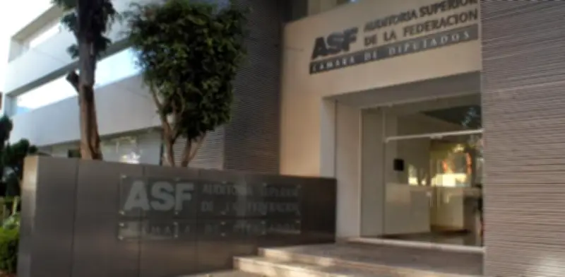 Abogados alertan sobre impedimento legal en designación de titular de la ASF