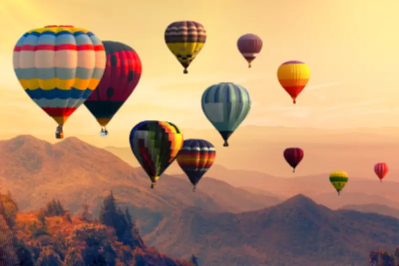 Accidente de globo aerostático en Teotihuacán deja dos turistas británicos lesionados