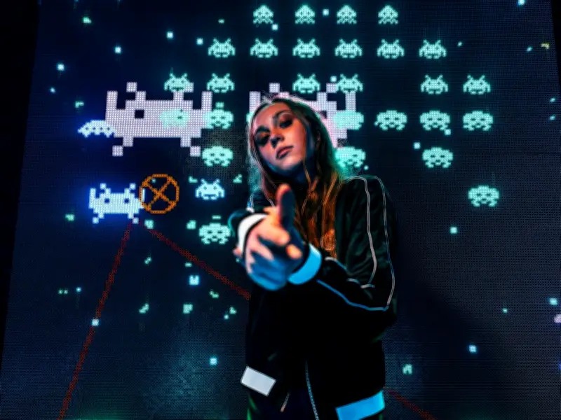 Adicción a videojuegos en menores: Riesgos cerebrales y el caso de Roblox