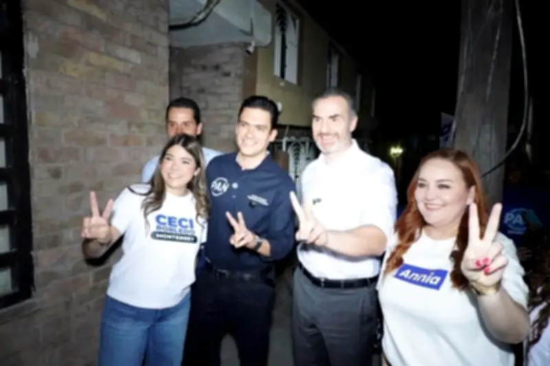Adrián y Romero Inician Recorrido por Colonias de Monterrey para Escuchar a los Vecinos
