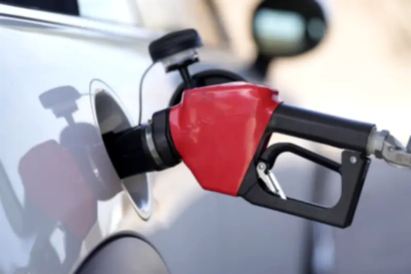 Advierten déficit de 5% por reducción del IEPS a gasolinas en México