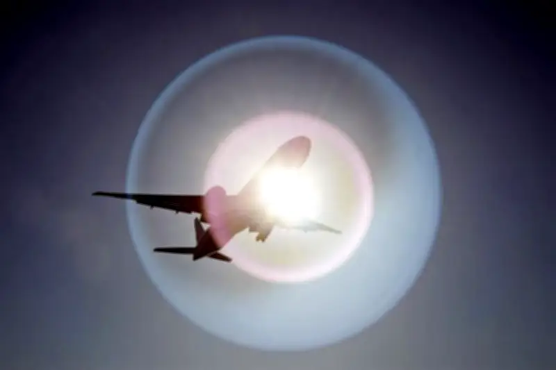 Aerolíneas incrementan tarifas por alza en el precio del combustible