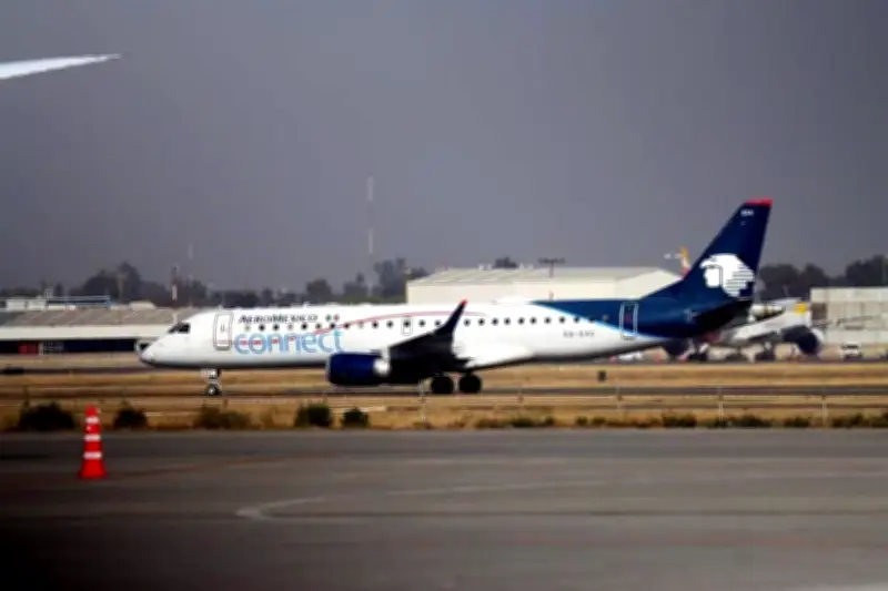 Aeroméxico Cierra con Alza del 4% Tras Compra Masiva de Acciones