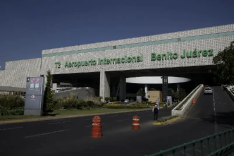 AICM: Puntos Autorizados para Solicitar Uber y Didi Fuera del Aeropuerto