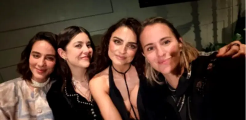 Aislinn Derbez celebra sus 38 años con fiesta íntima y detalles virales en CDMX