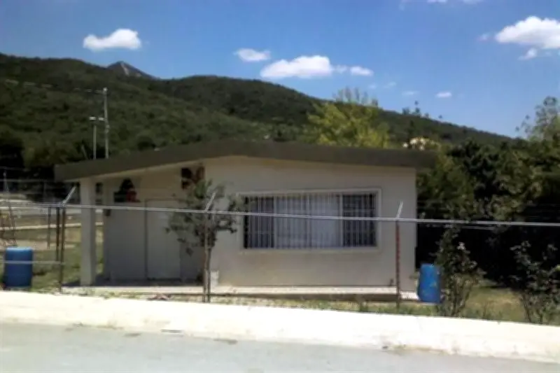 Alcalde de Santiago Pide No Cerrar Centro de Salud, Advierte Riesgo para Comunidad