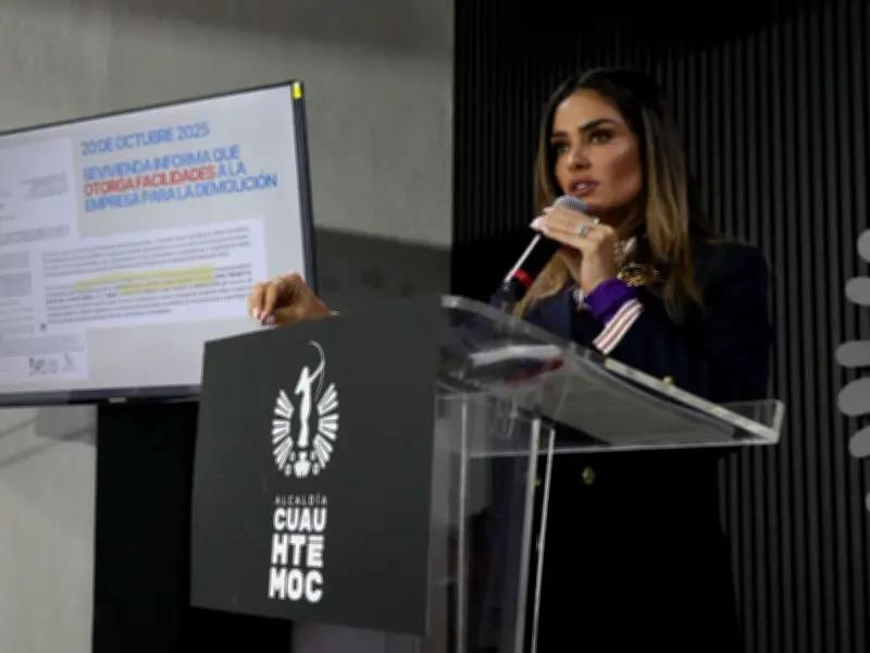 Alcaldesa de Cuauhtémoc exhibe documentos que responsabilizan al GCDMX por derrumbe fatal