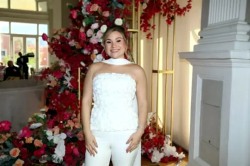 Alejandra Treviño Caballero celebra su próxima boda con familiares y amigas