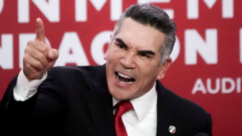 Alejandro Moreno del PRI insta a PAN y MC a alianza opositora contra Morena