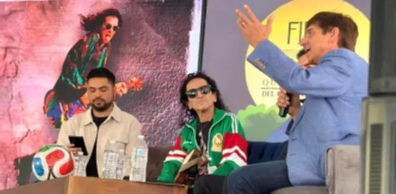 Alex Lora elige a Guillermo Ochoa como titular para México en el Mundial 2026