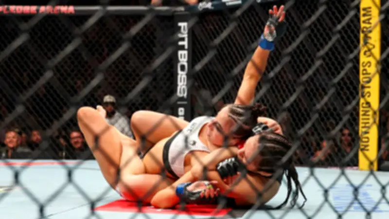 Alexa Grasso noquea brutalmente a Maycee Barber en UFC: victoria impactante en primer round