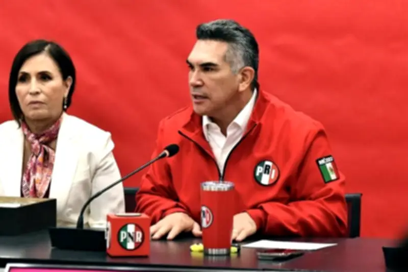 Alito Moreno enfrenta críticas por posible dedazo en candidaturas del PRI